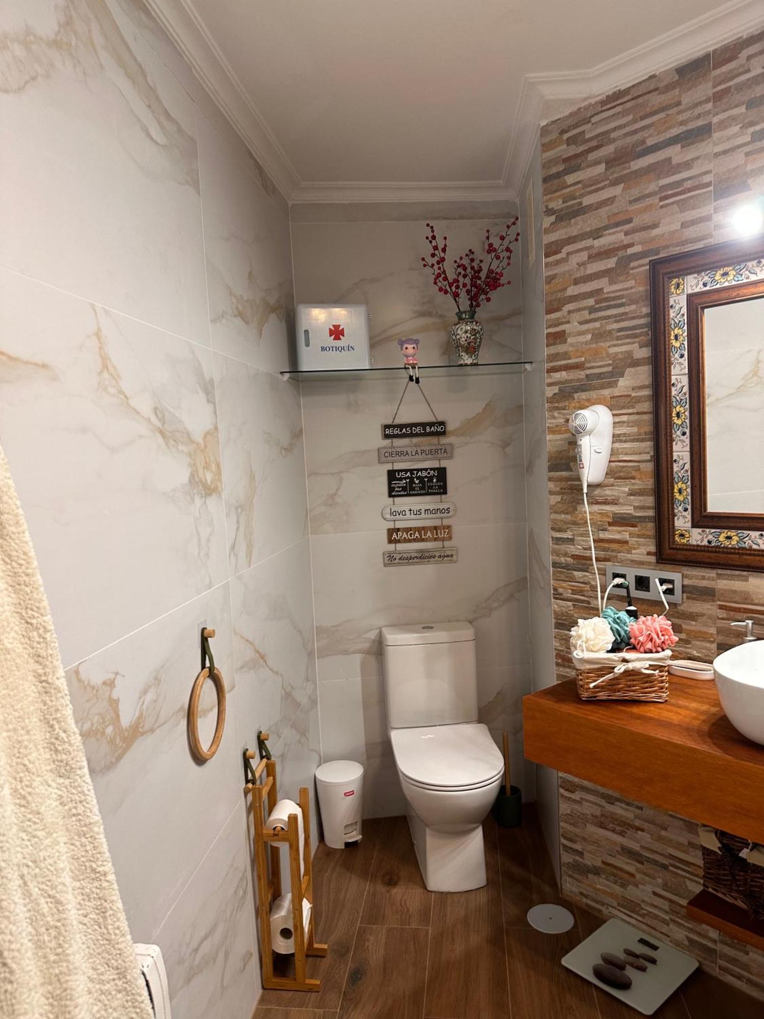 Apartamento Peregrina, céntrico y único Pontevedra Exterior foto