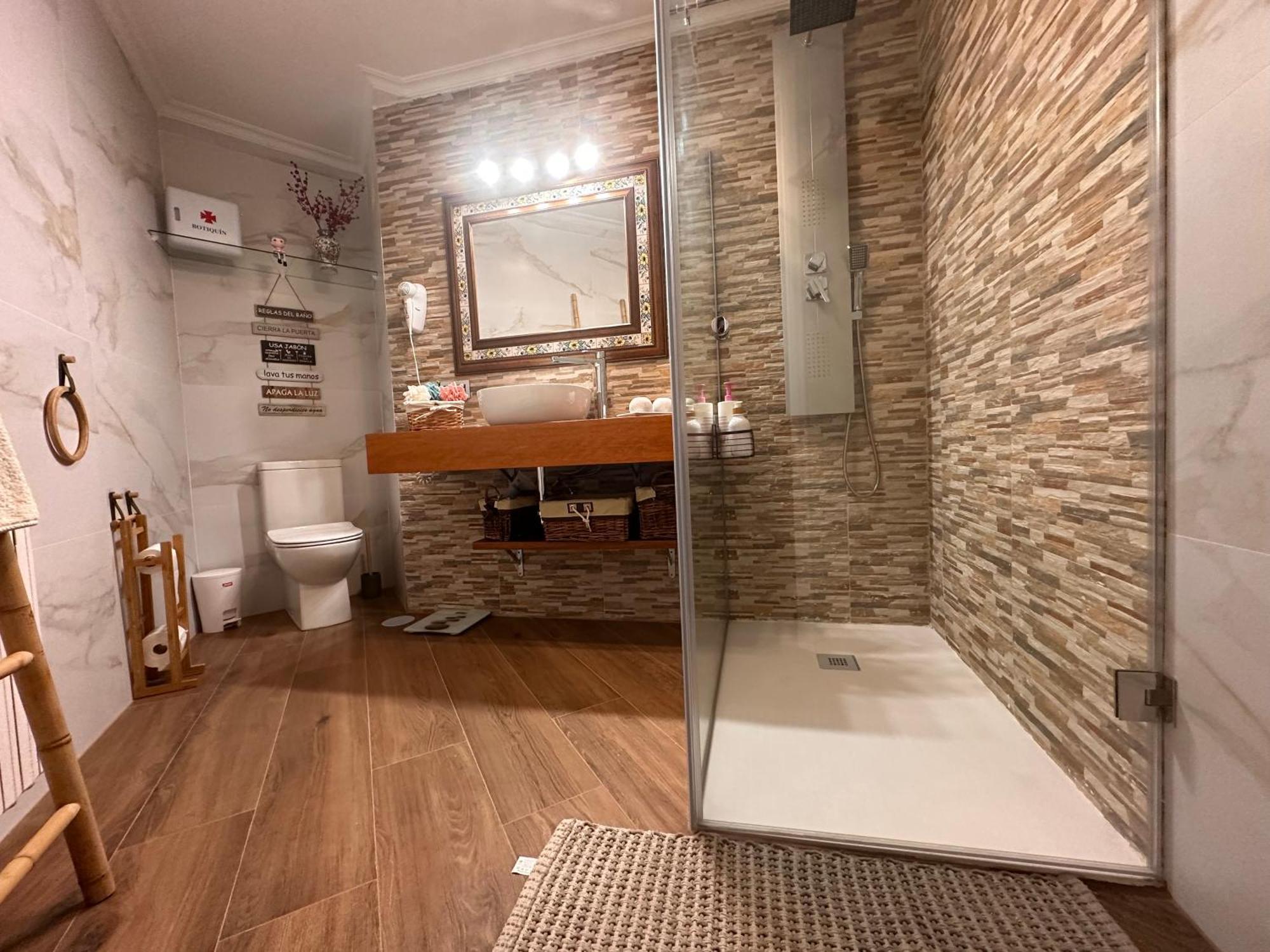 Apartamento Peregrina, céntrico y único Pontevedra Exterior foto